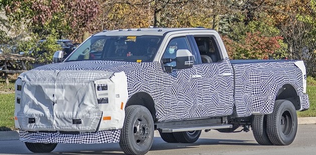 Ford F-350 Super Duty 2023: Changes & Specs