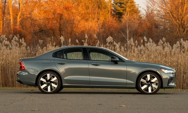 2025 Volvo S60 Recharge Review, Release Date, and Price